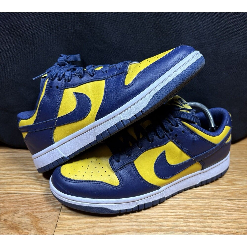 Nike Dunk Low Retro "MICHIGAN" 2021 - Size 9 - dd1391 700 (14892-3) Sneaker